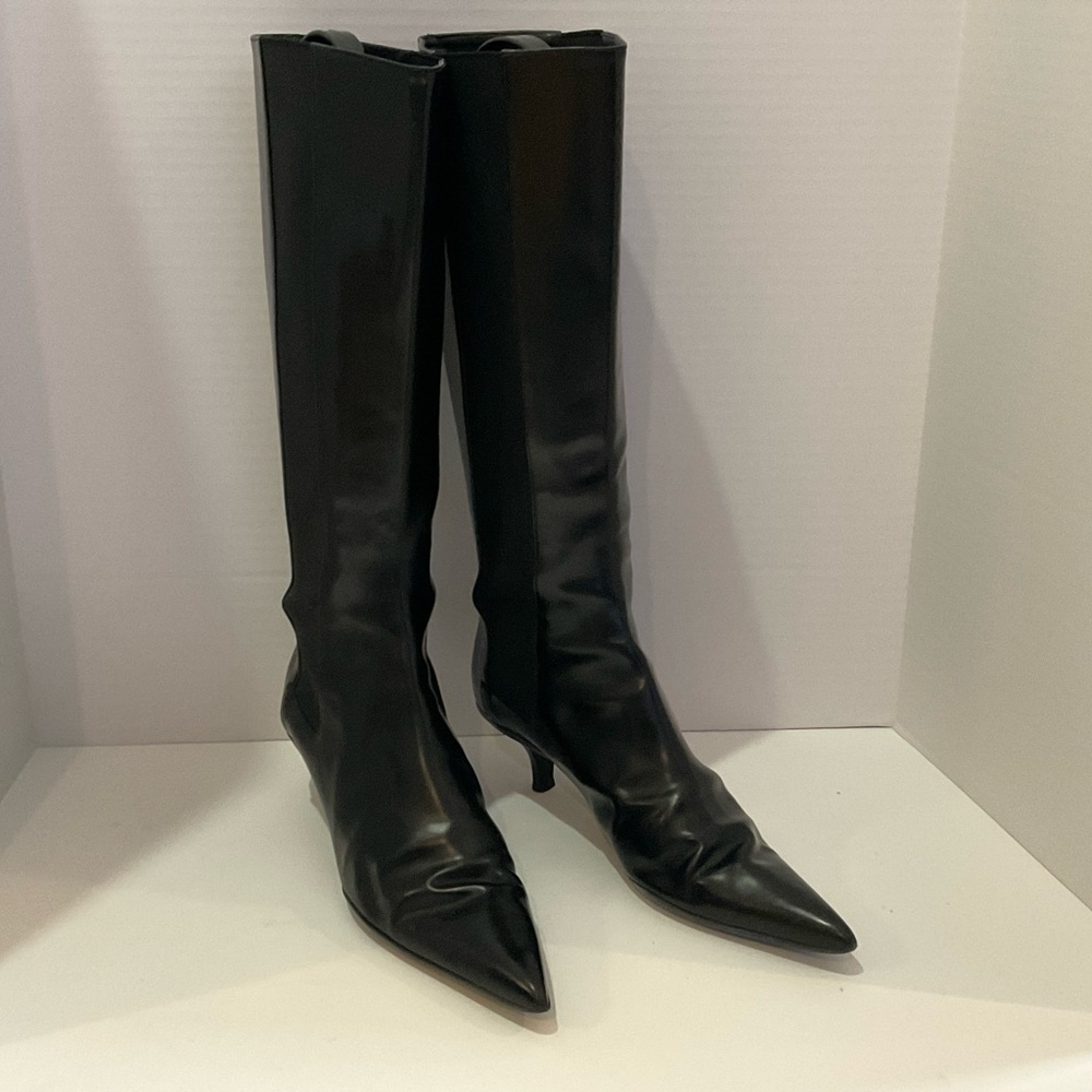 PRADA - Leather Elegant Black Women's Boots - Never Been Worn